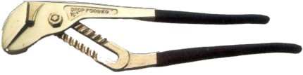 GROOVE JOINT PLIER